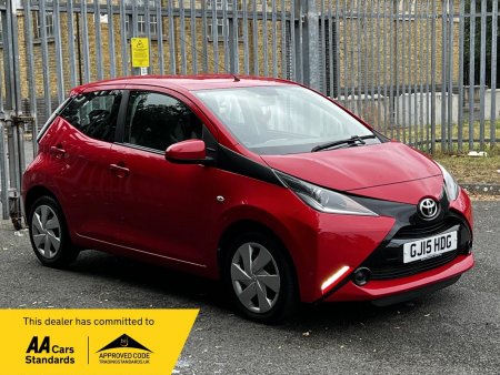 TOYOTA AYGO 1.0 VVT-i x-play Euro 5 5dr Euro 5