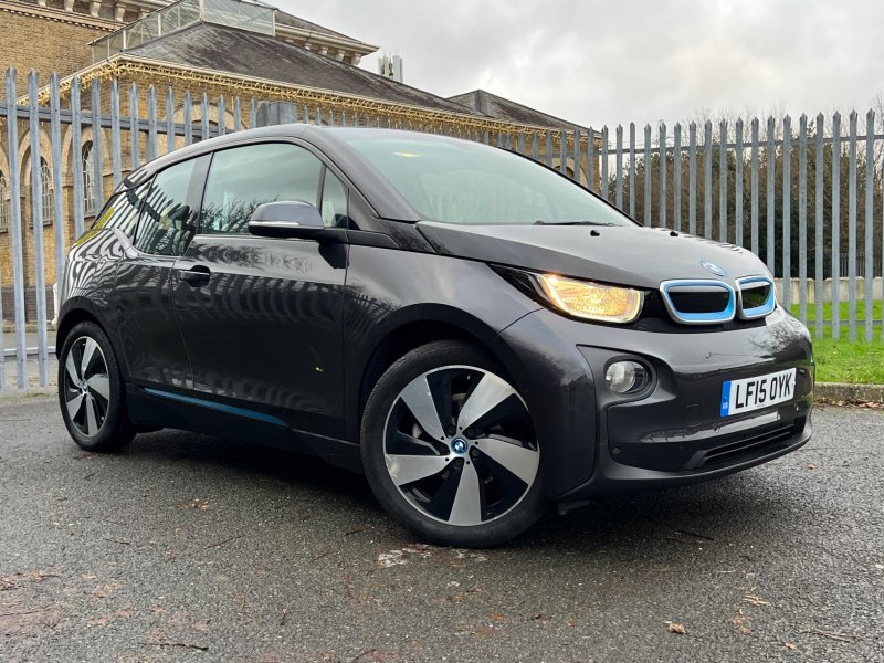 BMW I3