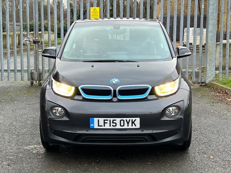 BMW I3